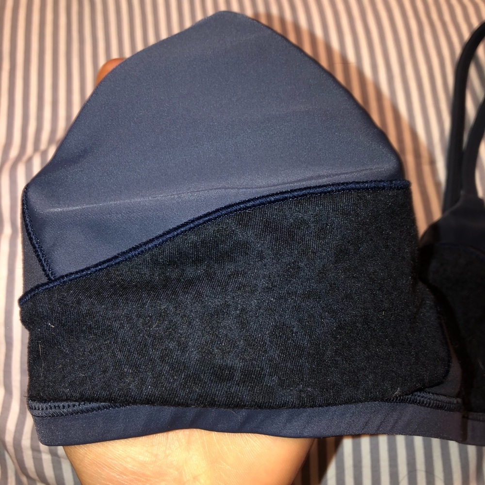 🍋Lululemon sports bra size 6